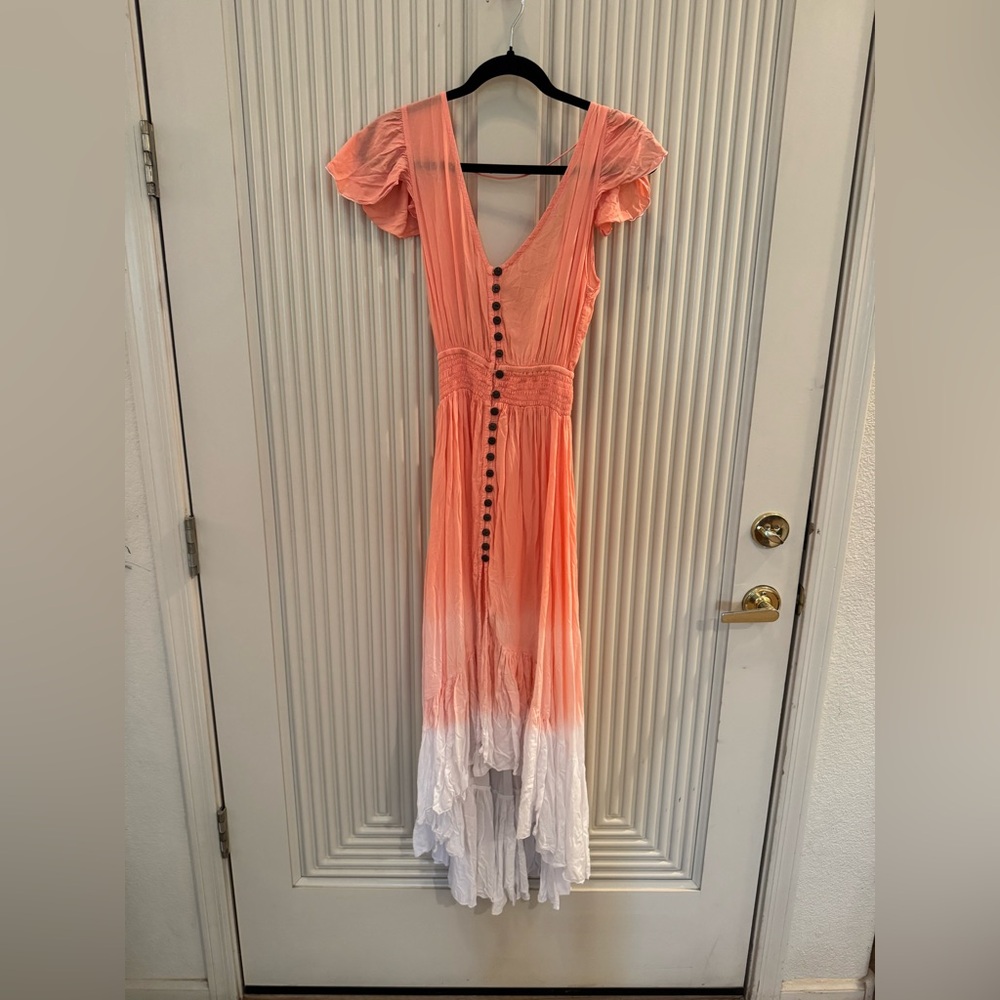 Tiare Hawaii Peach and White Ombré High Low Dress Medium